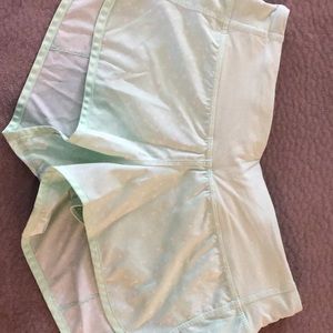 Lululemon speed shorts size 4